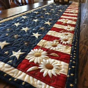 imgi_1_baccff4236f72319373a4e54096bebf8-7339241311306796219 Patriotic Quilted Table Runner